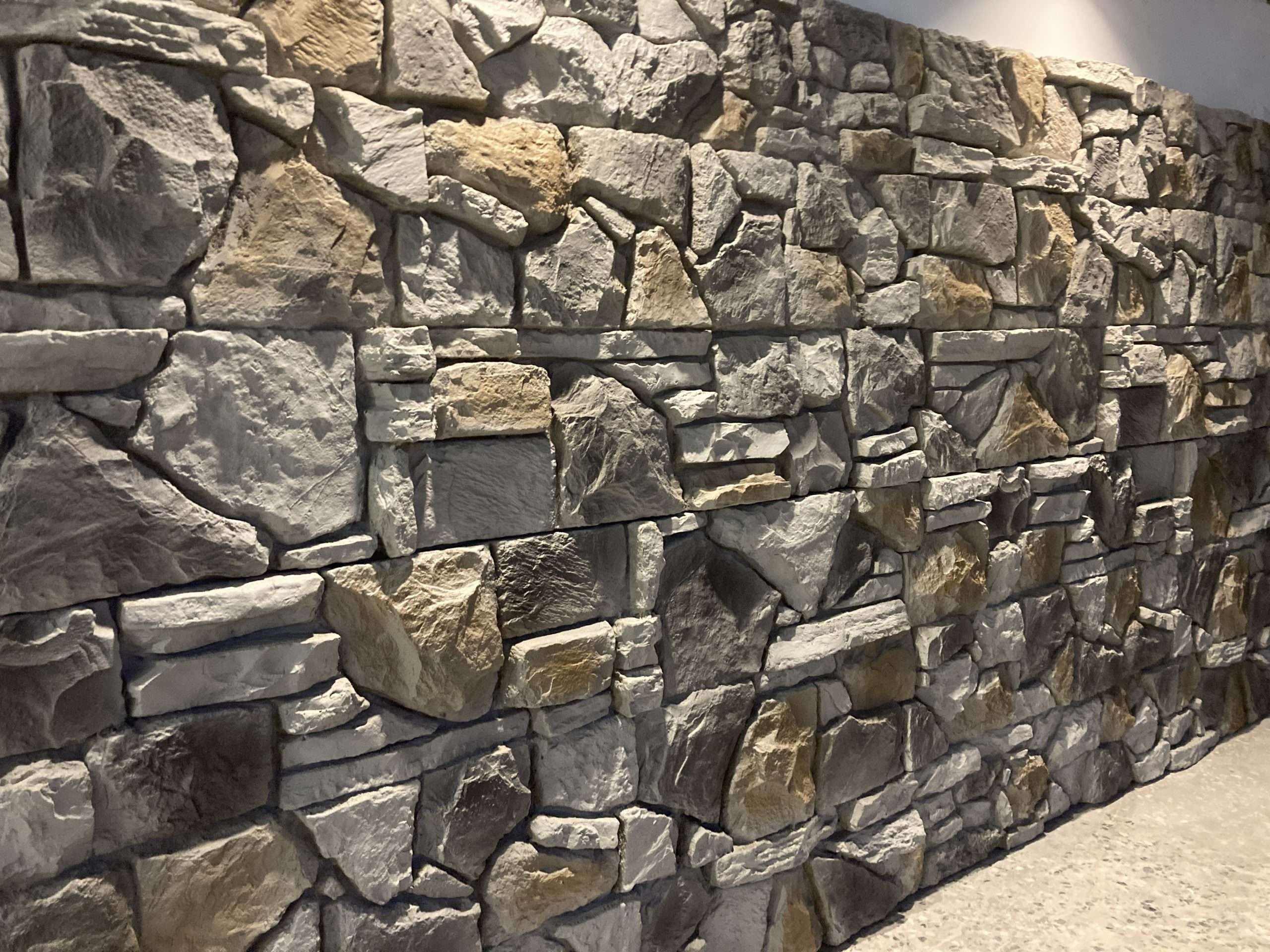 pizarra Pizarra Grey – İç ve Dış Mekan için (Poliüretan) 3B Taş Görünümlü Duvar Paneli (120 cm x 60 cm) - Görsel 2