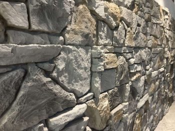 Pizarra Giallo – İç ve Dış Mekan için (Poliüretan) 3B Taş Görünümlü Duvar Paneli (123 cm x 58 cm) - Görsel 4