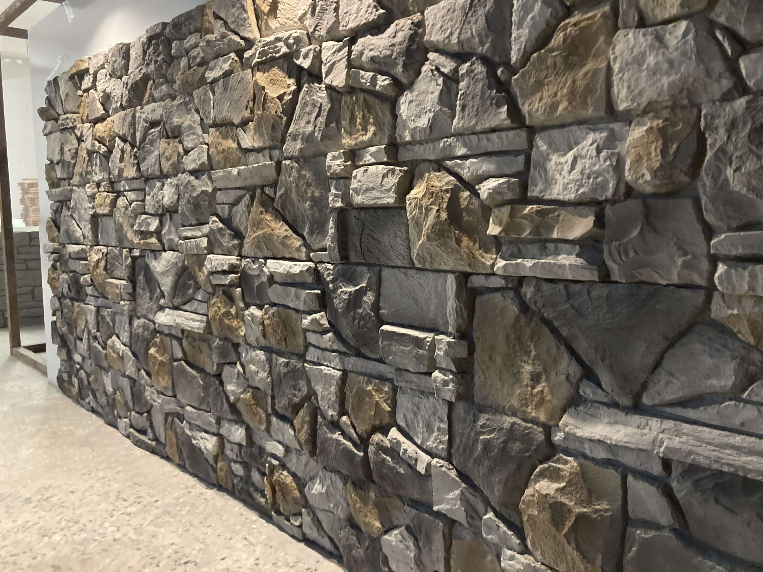 pizarra Pizarra Giallo – İç ve Dış Mekan için (Poliüretan) 3B Taş Görünümlü Duvar Paneli (123 cm x 58 cm) - Görsel 5