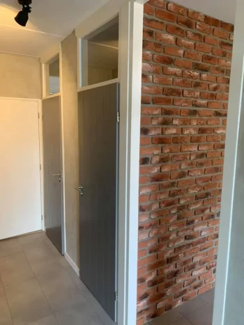 Barock Dark Rustic – İç ve Dış Mekan için (Poliüretan) 3B Tuğla Görünümlü Duvar Paneli (110 cm x 62 cm) - Görsel 2