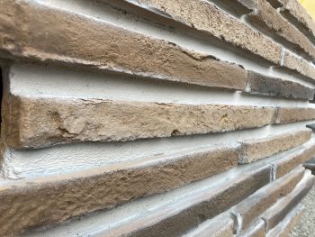 Varilla Suelo – İç ve Dış Mekan için (Poliüretan) 3B Tuğla Görünümlü Duvar Paneli (104 cm x 62 cm) - Görsel 2